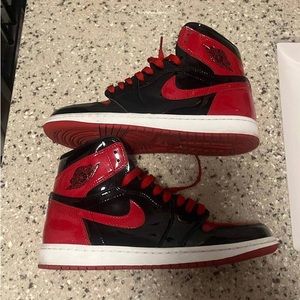 Jordan 1 red leather shoes